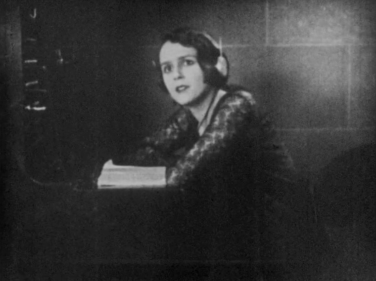 1927